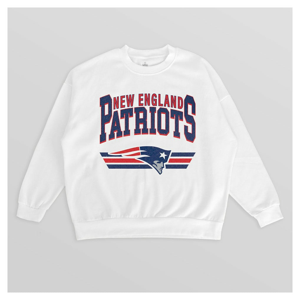 New England Patriots Gameday Couture Women's Swift Strike Premium Oversized Fleece Pullover Sweatshirt | NFL New