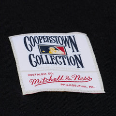 San Francisco Giants Mitchell & Ness Women's Cooperstown Collection Phantom Cropped T-Shirt - MLB T-shirts