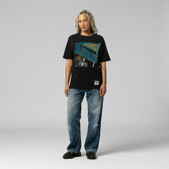 Jacksonville Jaguars Women's Team Dynamic Boyfriend T-Shirt | NFL US