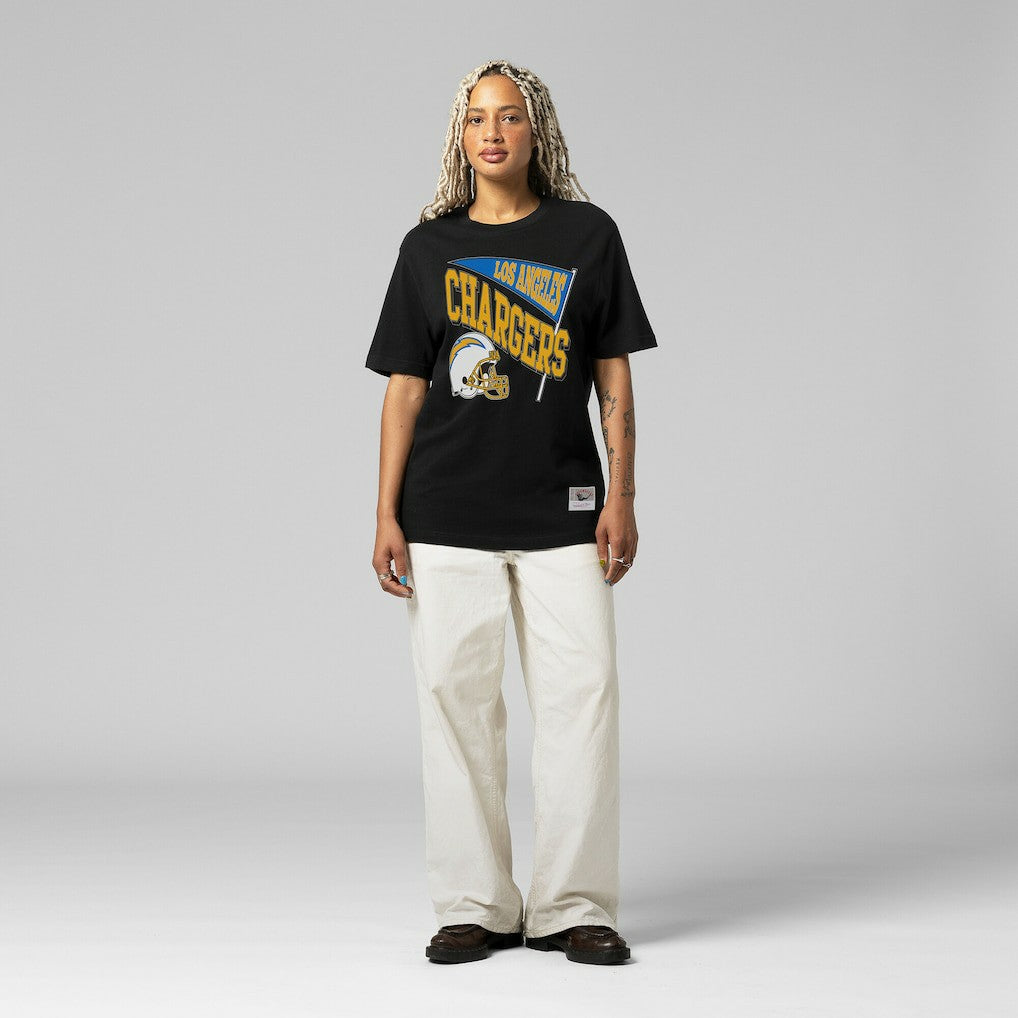 Los Angeles Chargers Women's Team Dynamic Boyfriend T-Shirt | NFL Sale