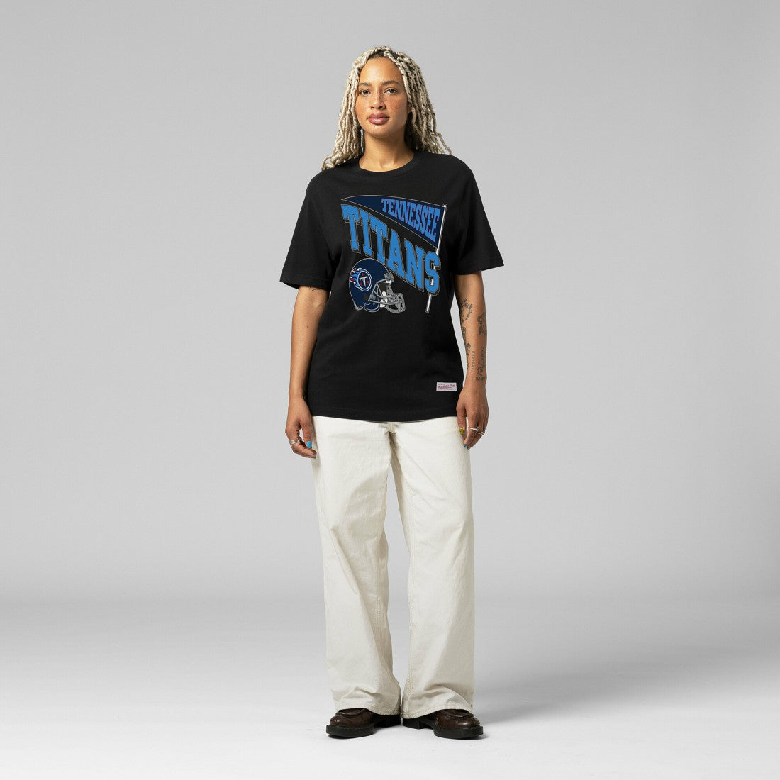 Tennessee Titans Women's Team Dynamic Boyfriend T-Shirt | NFL On sale