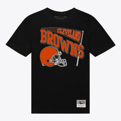 Cleveland Browns Women's Team Dynamic Boyfriend T-Shirt | NFL New