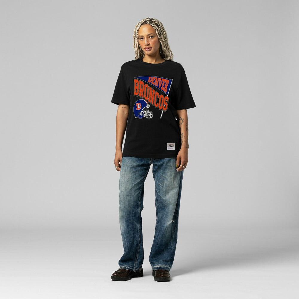 Denver Broncos Women's Team Dynamic Boyfriend T-Shirt | NFL US