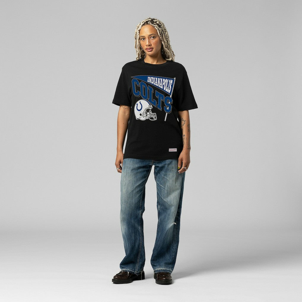 Indianapolis Colts Women's Team Dynamic Boyfriend T-Shirt | NFL US