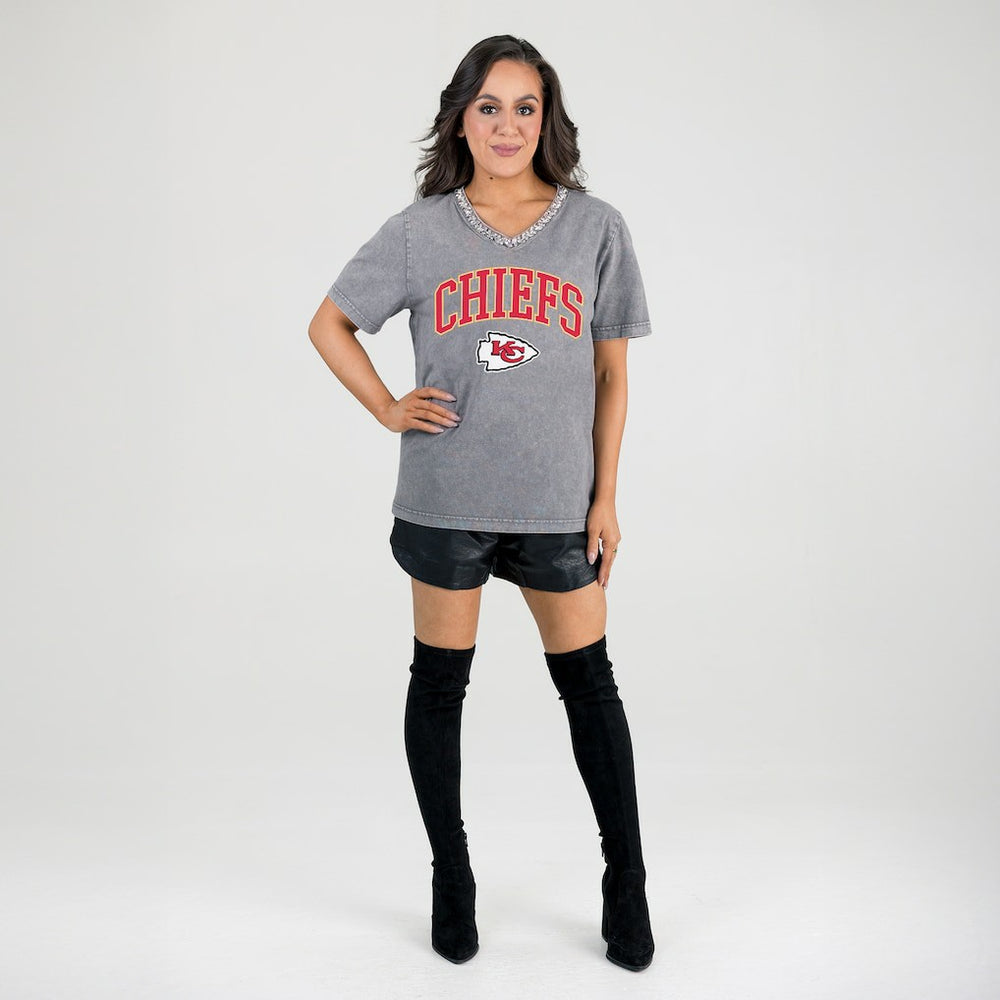 Kansas City Chiefs Gameday Couture Women's Relaxed Iconic Edge Rhinestone V-Neck T-Shirt | NFL New
