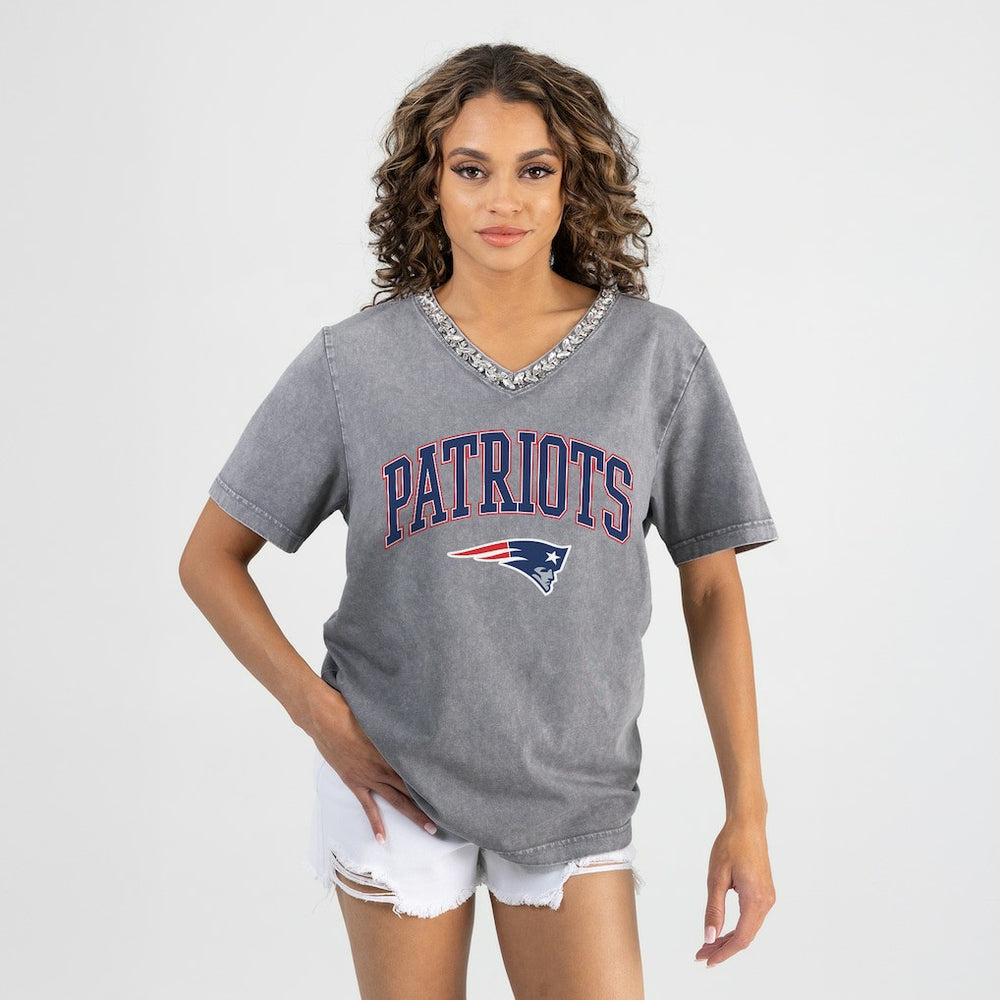 New England Patriots Gameday Couture Women's Relaxed Iconic Edge Rhinestone V-Neck T-Shirt | NFL Hot