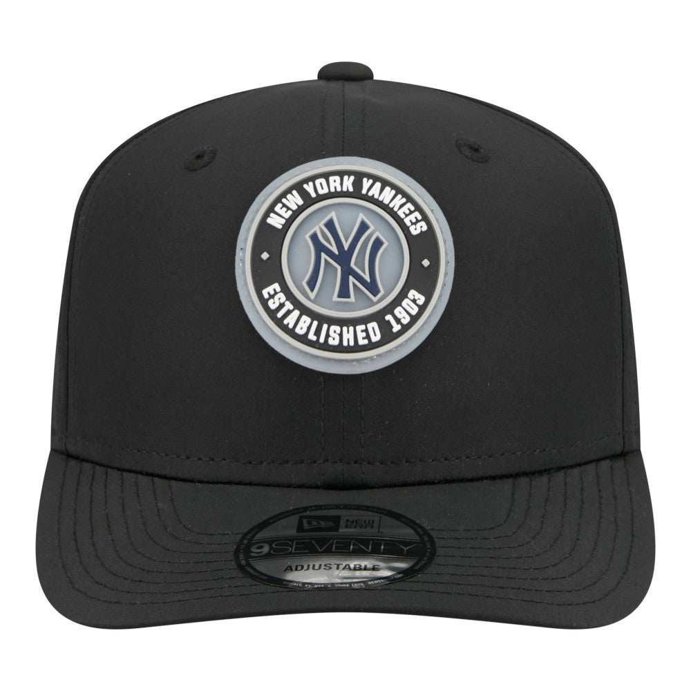 New York Yankees New Era Circle 9SEVENTY Adjustable Hat - MLB Hats