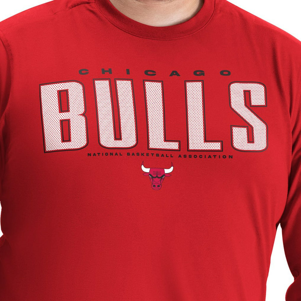 Red Chicago Bulls G-III Sports by Carl Banks Adaptive Printed Mesh Effect Long Sleeve T-Shirt sale | NBA