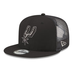 Black San Antonio Spurs Core Logo Meshback 9FIFTY Snapback Hat | NBA