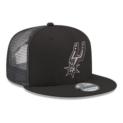 Black San Antonio Spurs Core Logo Meshback 9FIFTY Snapback Hat | NBA
