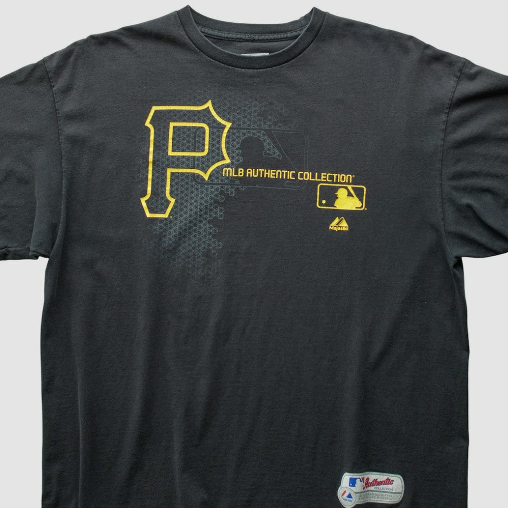 Pittsburgh Pirates Majestic 2000s T-Shirt - MLB T-shirts