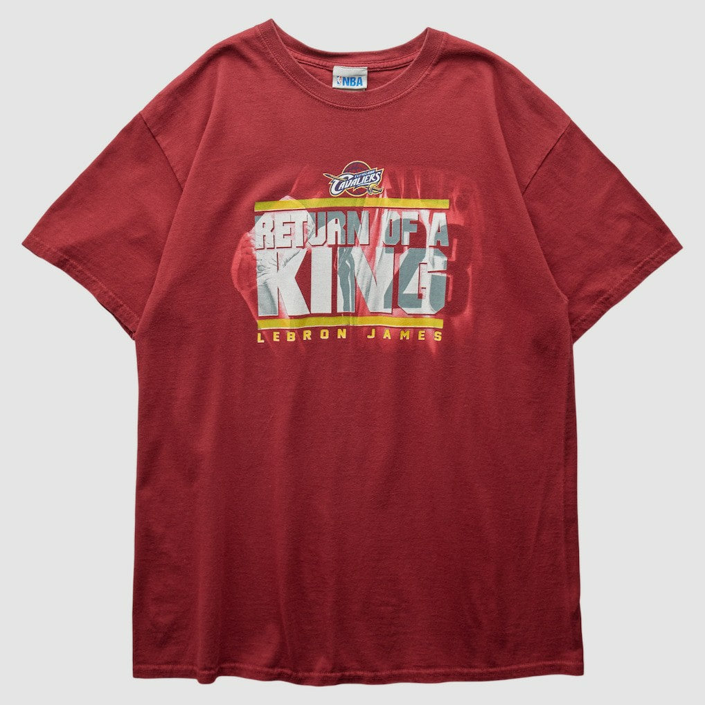 Red Cleveland Cavaliers 2000s T-Shirt sale | NBA