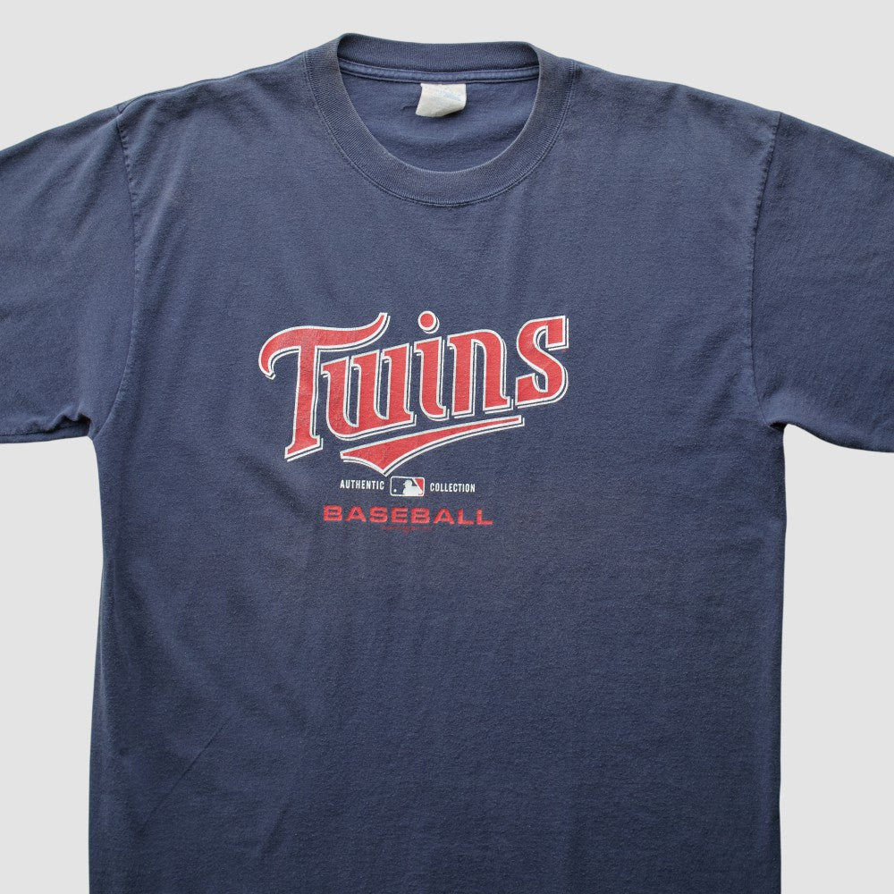 Minnesota Twins Majestic 2000s T-Shirt - MLB T-shirts