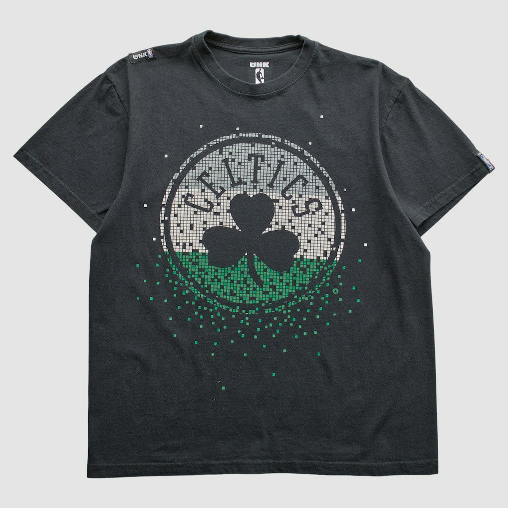 Black Boston Celtics UNK 2010s T-Shirt | NBA