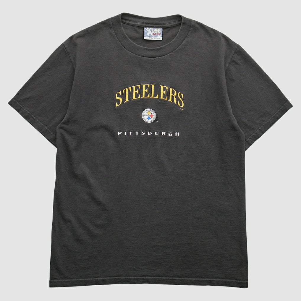Pittsburgh Steelers Lee Apparel 90s T-Shirt | NFL Outlet