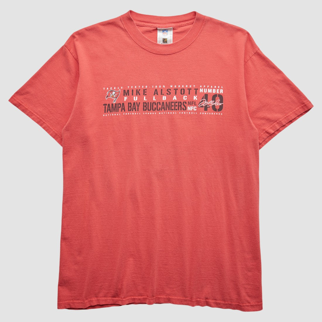 Tampa Bay Buccaneers NFL 2000s T-Shirt | NFL Discount
