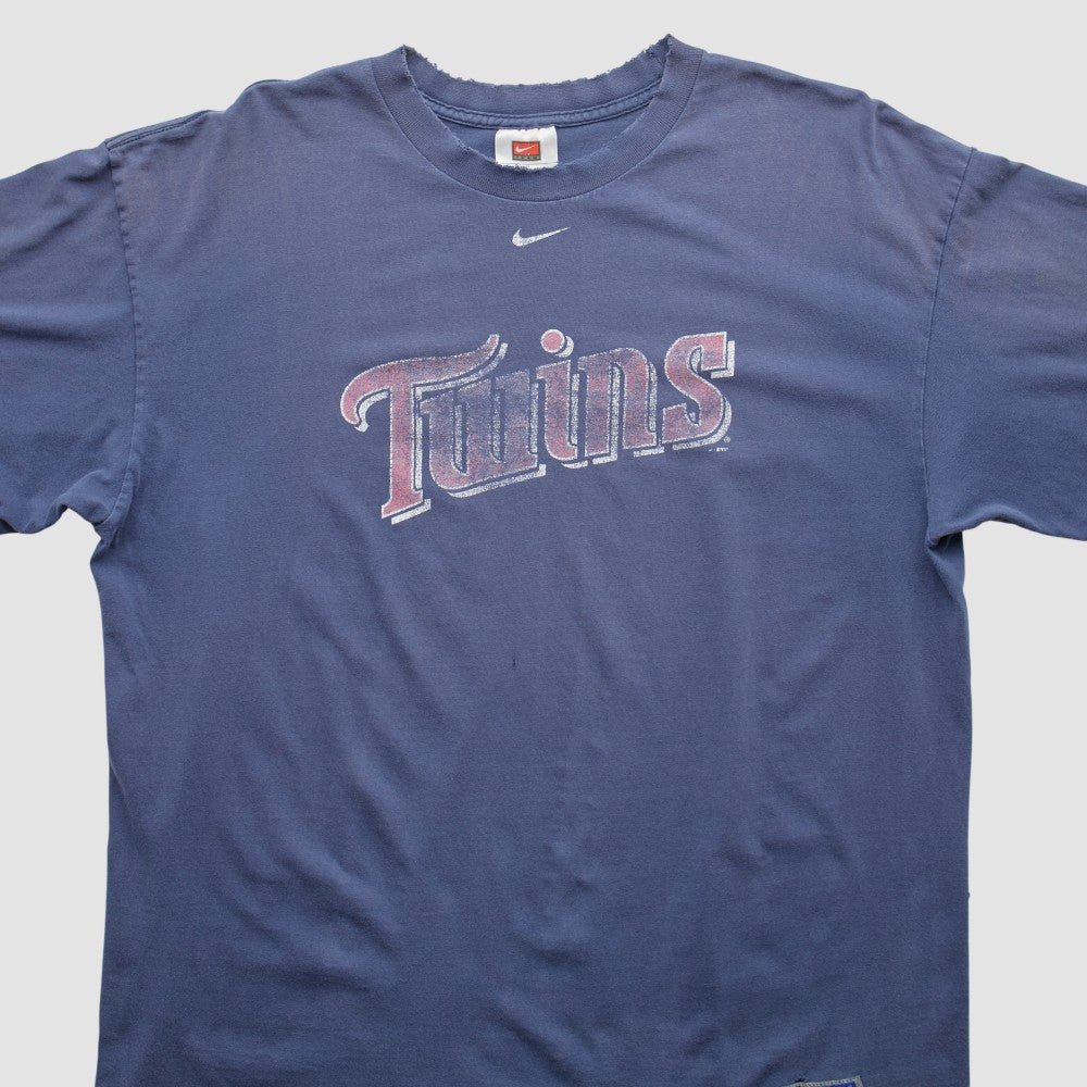 Minnesota Twins Nike 2000s T-Shirt - MLB T-shirts