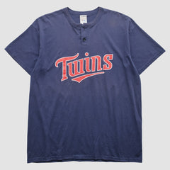 Minnesota Twins Majestic 2000s T-Shirt - MLB T-shirts