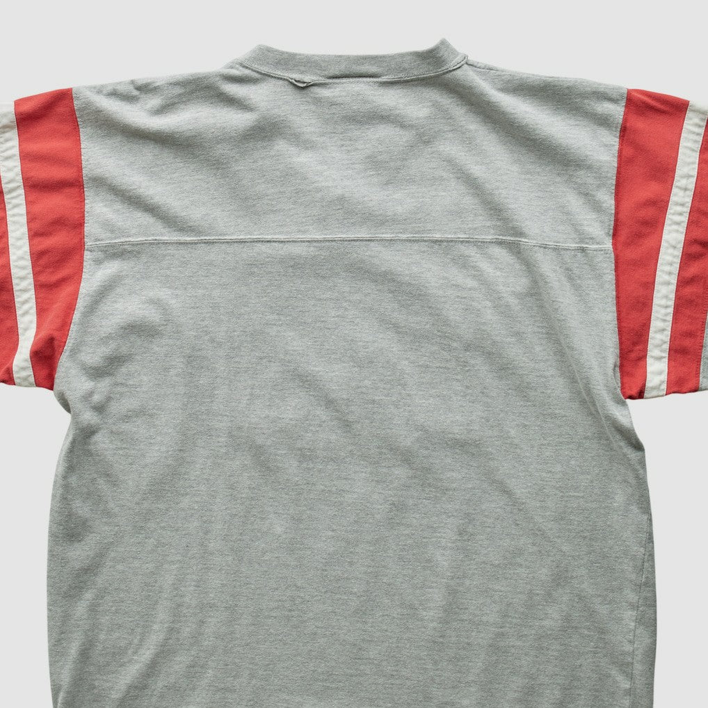 Kansas City Chiefs Lee Apparel 2000s T-Shirt | NFL Near me