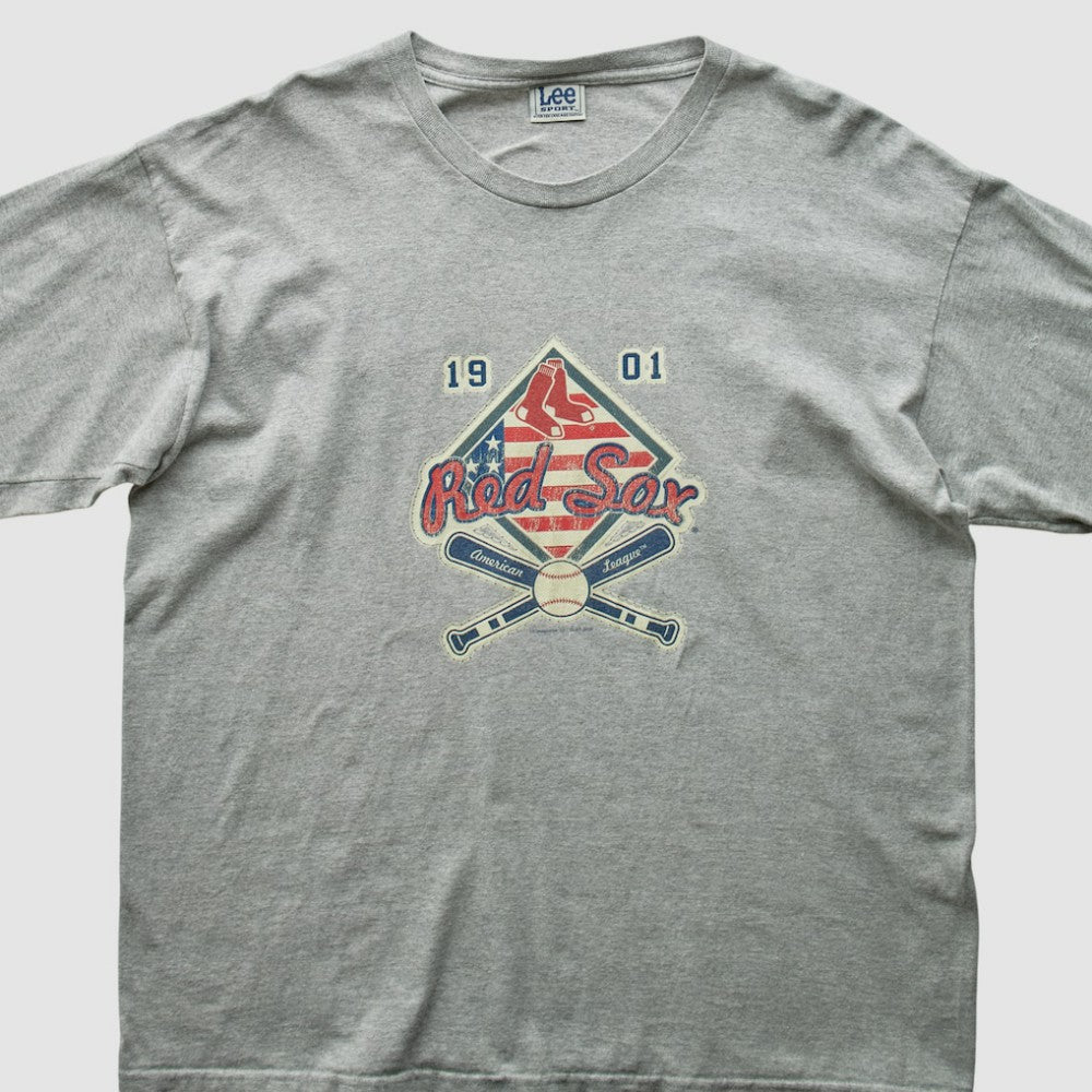 Boston Red Sox Lee Apparel 2004 Long Sleeve T-Shirt - MLB T-shirts