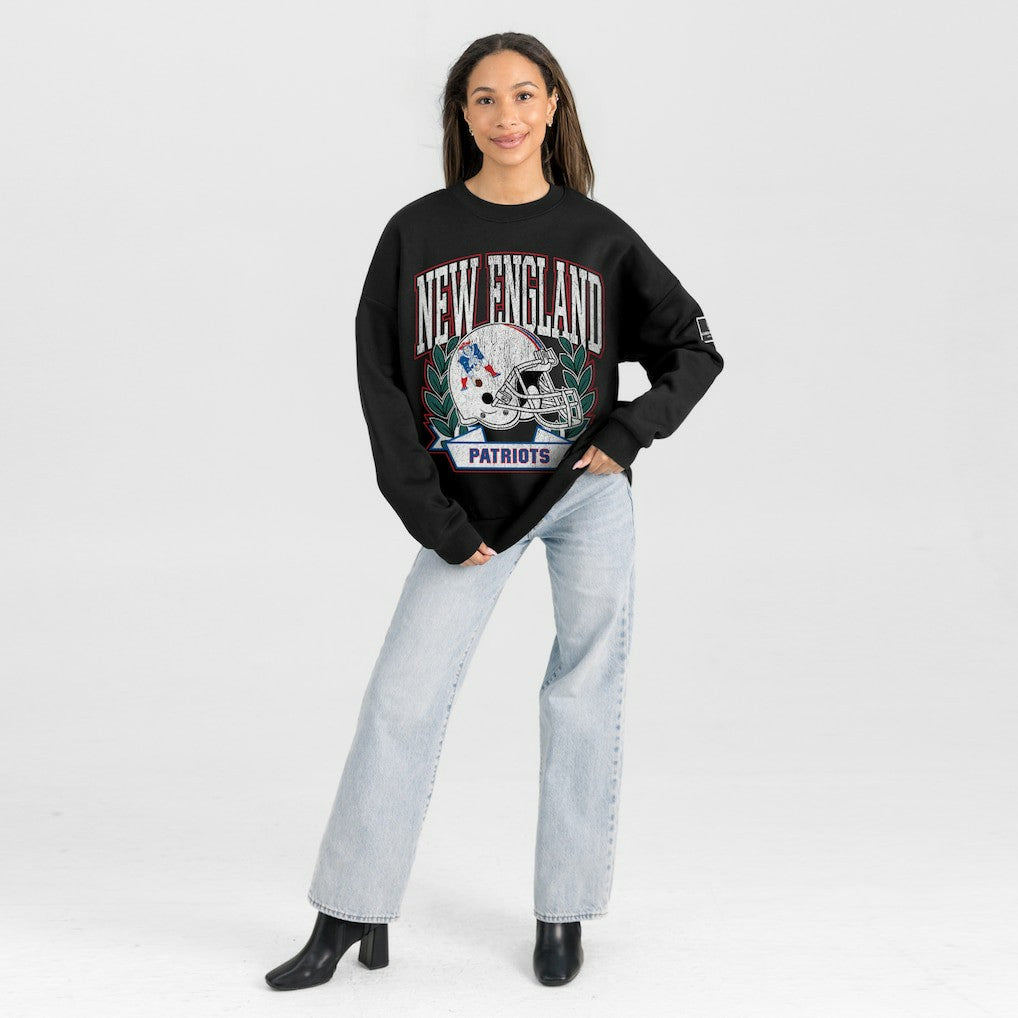 New England Patriots Gameday Couture Women's Oversized Victory Lane Black Label Premium Fleece Sweatshirt | NFL New