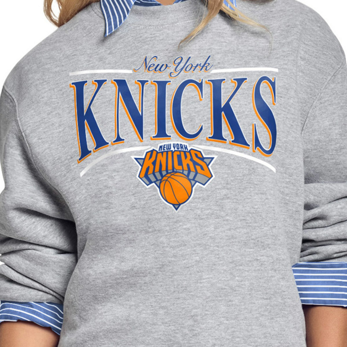 Gray New York Knicks Starter Women's Arch Stripe Fleece Crewneck Sweatshirt | NBA