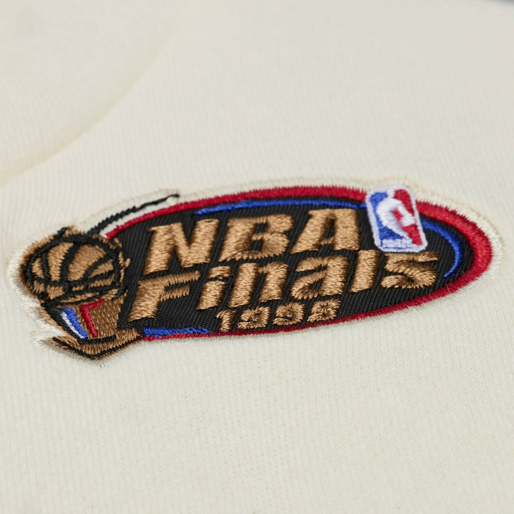 Cream Chicago Bulls Hardwood Classics Chainstitch Premium Fleece Hoodie | NBA