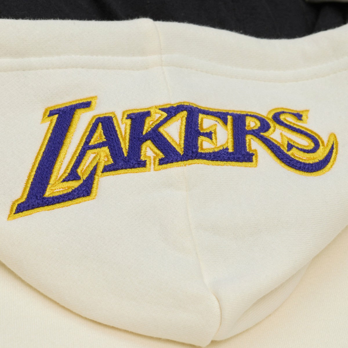 Cream Los Angeles Lakers Hardwood Classics Chainstitch Premium Fleece Hoodie | NBA