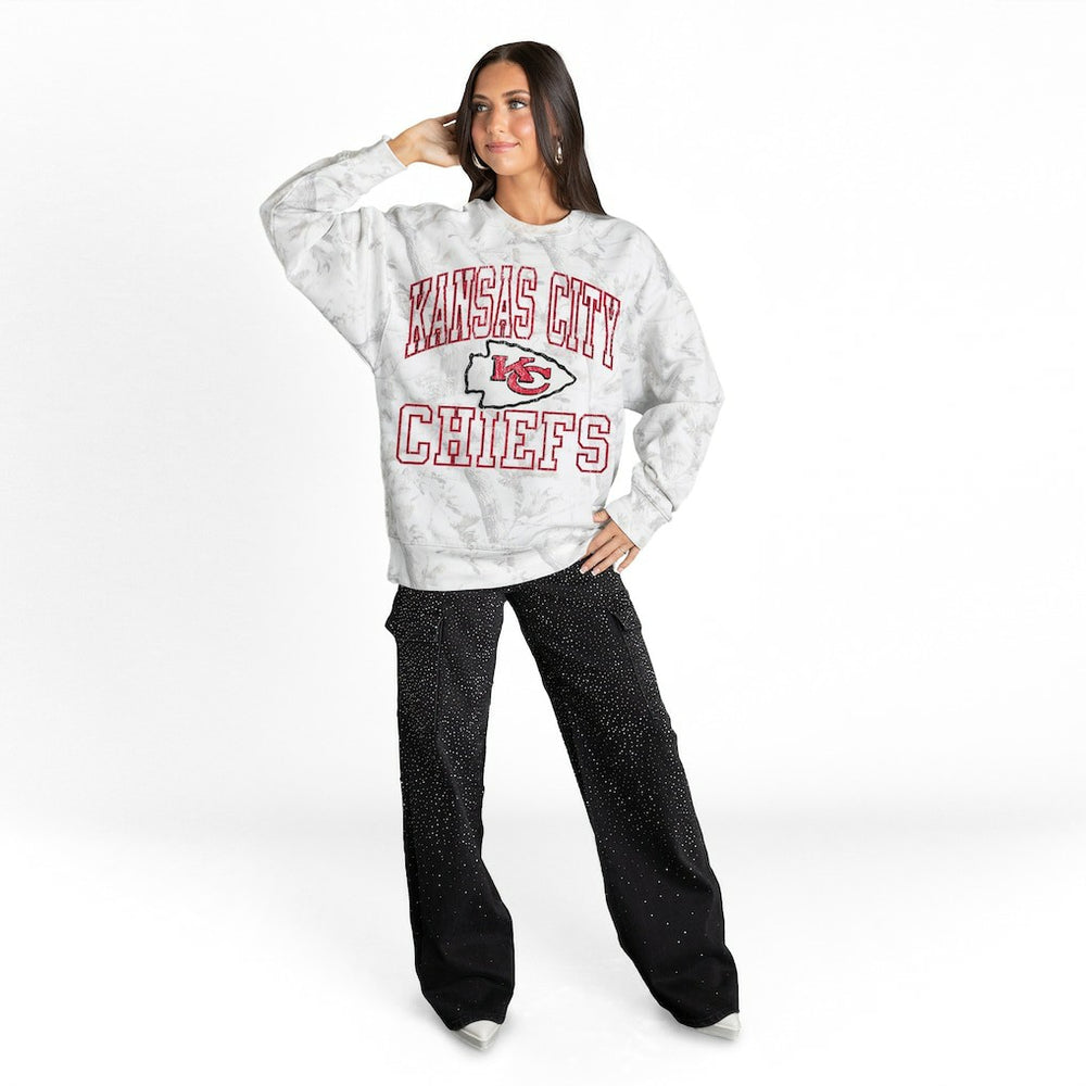 Kansas City Chiefs Gameday Couture Women's Whiteout Oversized Premium Fleece Sweatshirt | NFL On sale