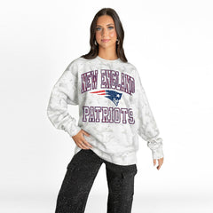 New England Patriots Gameday Couture Women's Whiteout Oversized Premium Fleece Sweatshirt | NFL US