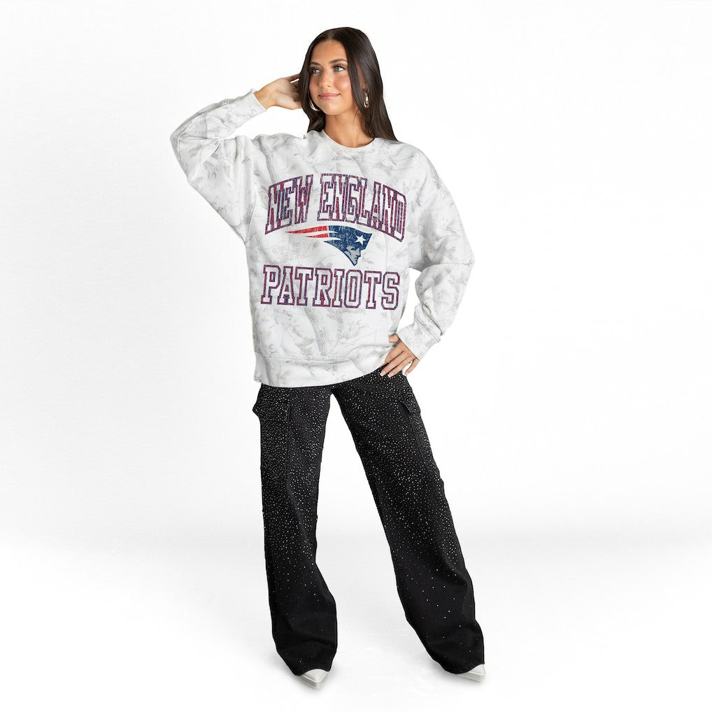 New England Patriots Gameday Couture Women's Whiteout Oversized Premium Fleece Sweatshirt | NFL US