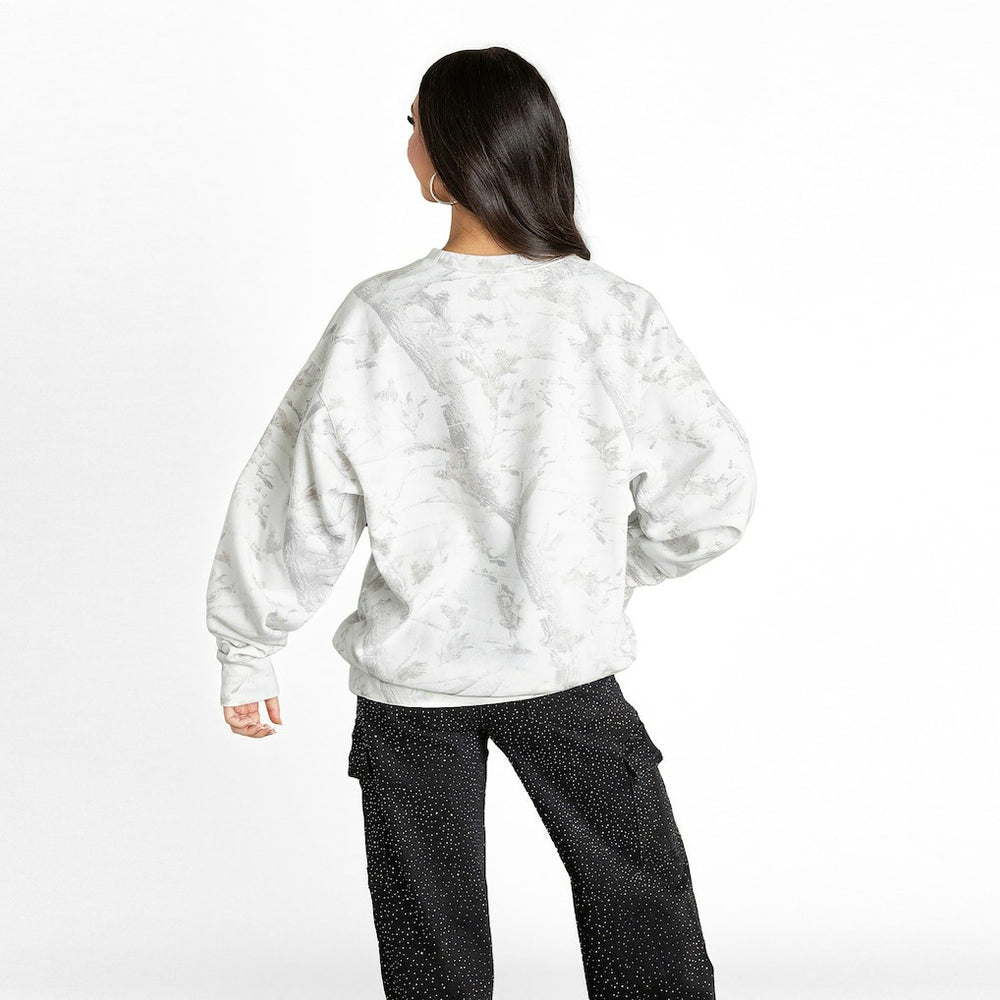 San Francisco 49ers Gameday Couture Women's Whiteout Oversized Premium Fleece Sweatshirt | NFL US