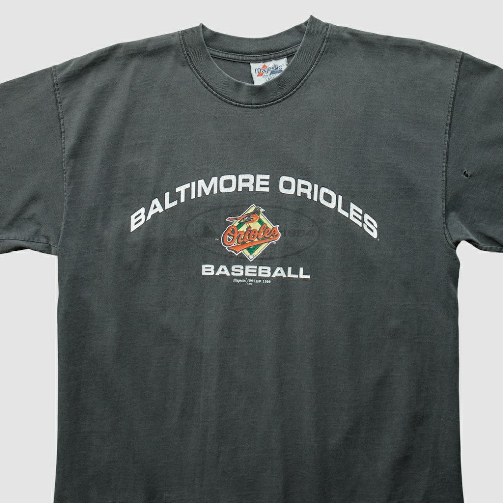 Baltimore Orioles Majestic 1999 T-Shirt - MLB T-shirts