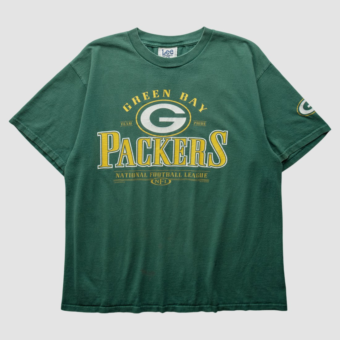 Green Bay Packers Lee Apparel 90s T-Shirt | NFL Near me