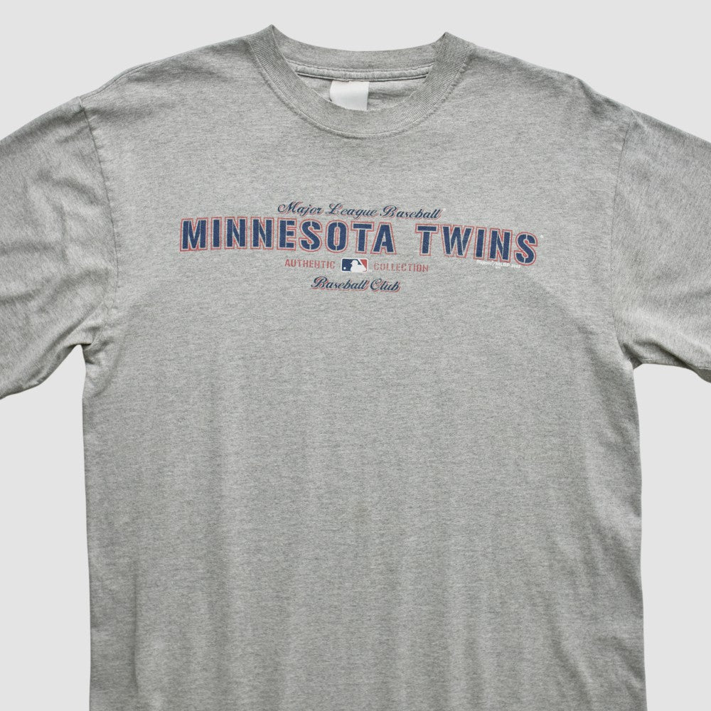 Minnesota Twins Majestic 2002 T-Shirt - MLB T-shirts
