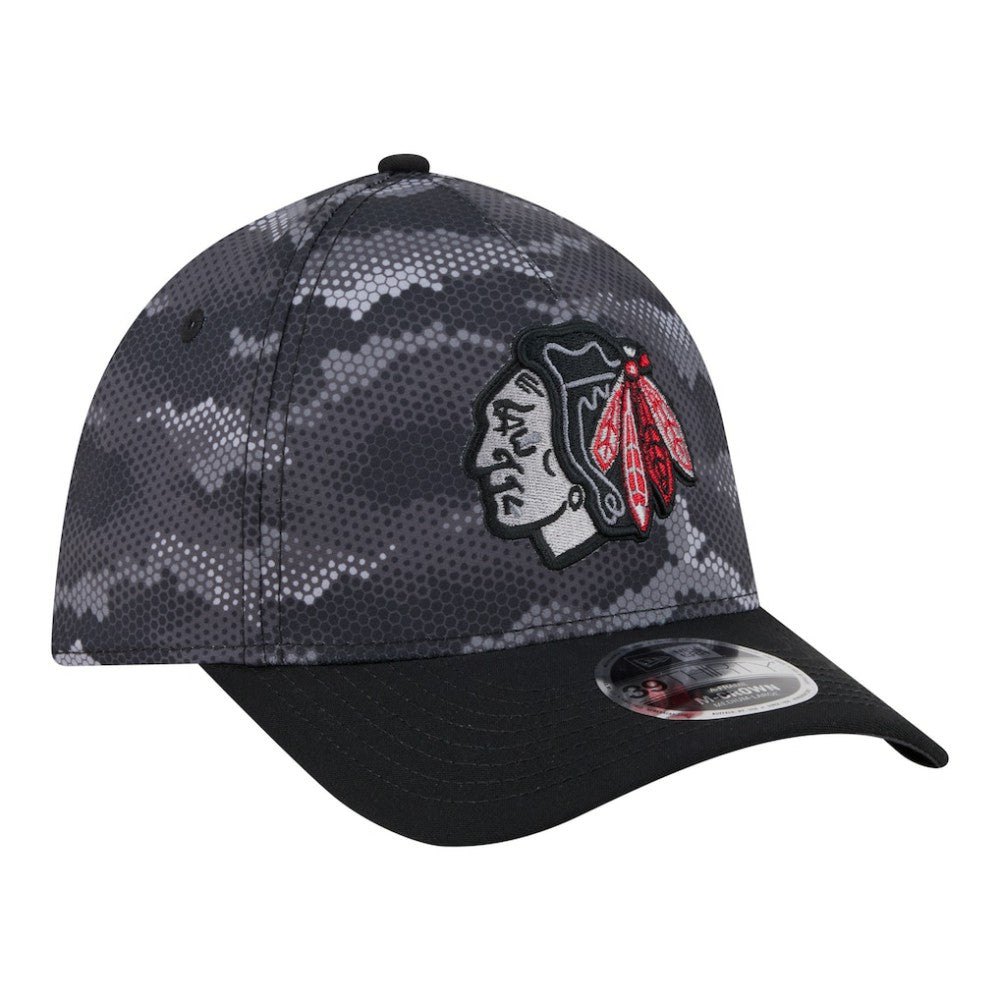 Chicago Blackhawks New Era Zero Dark 39THIRTY Flex Hat -  NHL Hats