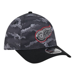 Detroit Red Wings New Era Zero Dark 39THIRTY Flex Hat -  NHL Hats
