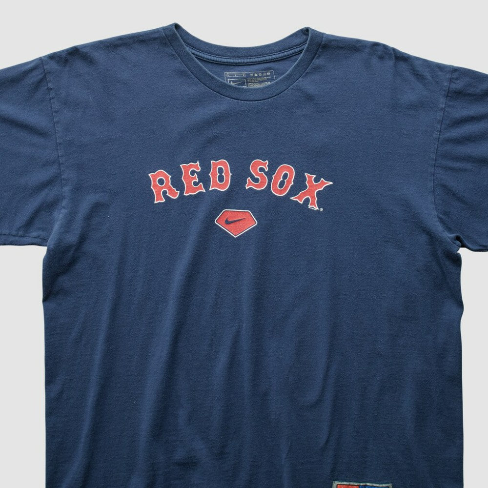Boston Red Sox Nike 2000s T-shirt - MLB T-shirts
