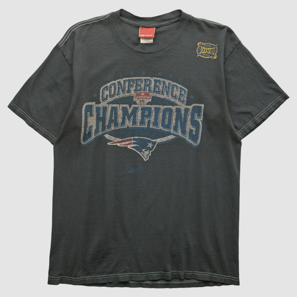 New England Patriots Reebok 2000s T-shirt | NFL Near me