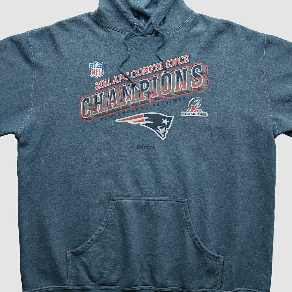 New England Patriots Reebok 2011 Hooded Pullover Sweatshirt | NFL Online