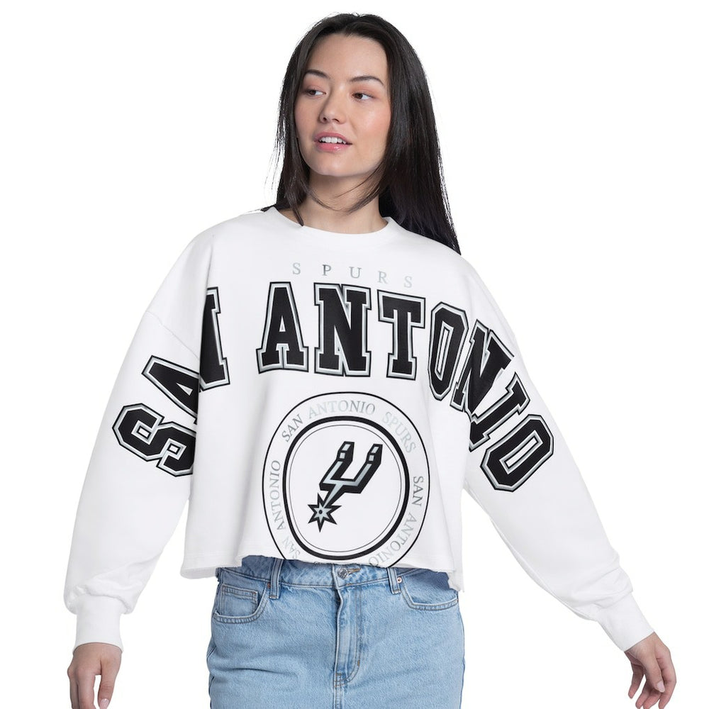White San Antonio Spurs G-III 4Her by Carl Banks Women's Bleachers Cropped French Terry Sweatshirt | NBA