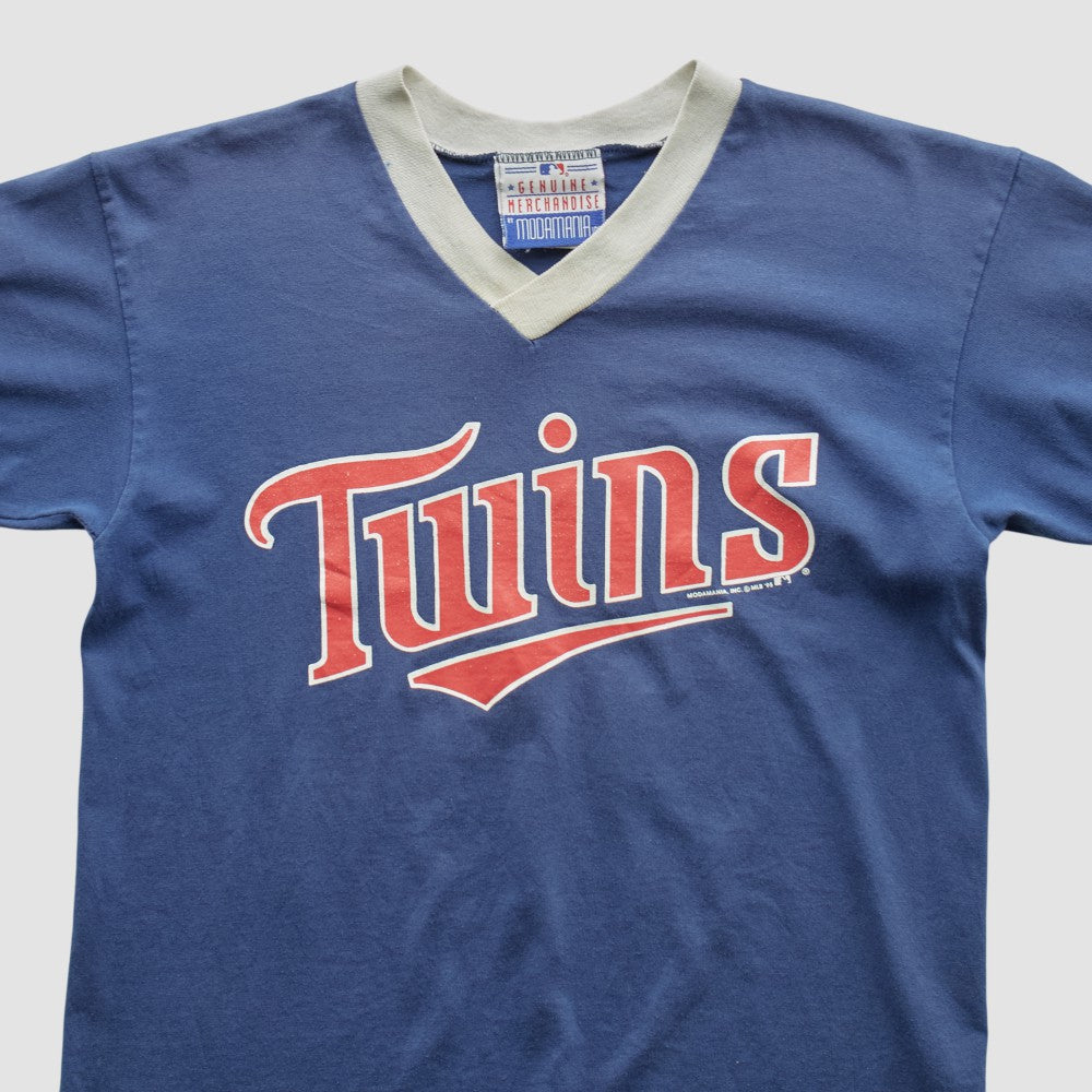Minnesota Twins MLB Genuine Merchandise 90s T-shirt - MLB T-shirts