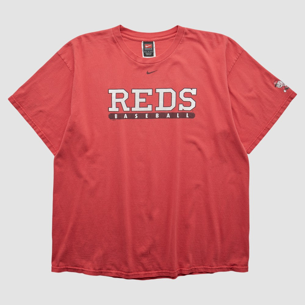 Cincinnati Reds Nike 2000s T-shirt - MLB T-shirts