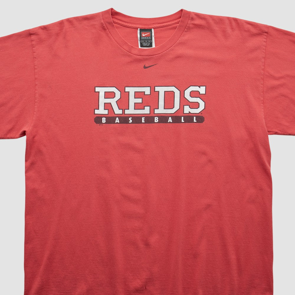 Cincinnati Reds Nike 2000s T-shirt - MLB T-shirts