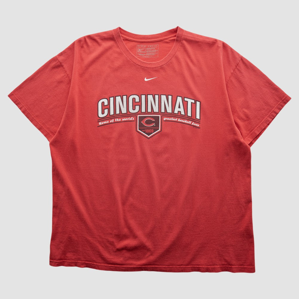 Cincinnati Reds Nike 2000s T-shirt - MLB T-shirts