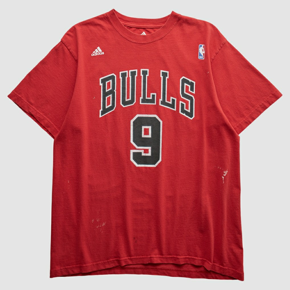 Red Chicago Bulls 2010s T-shirt sale | NBA