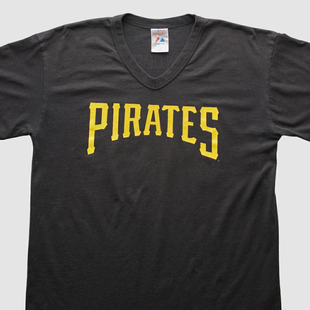 Pittsburgh Pirates Majestic 2000s T-shirt - MLB T-shirts