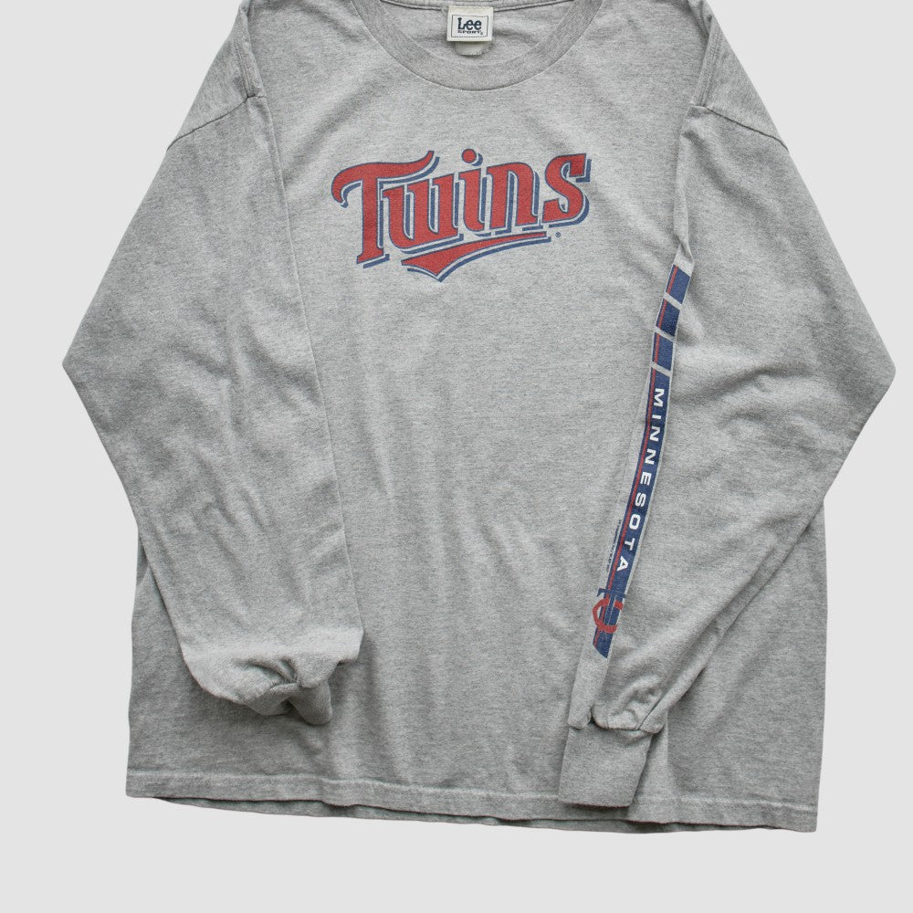 Minnesota Twins Lee Apparel 2000s Long Sleeve T-shirt - MLB T-shirts