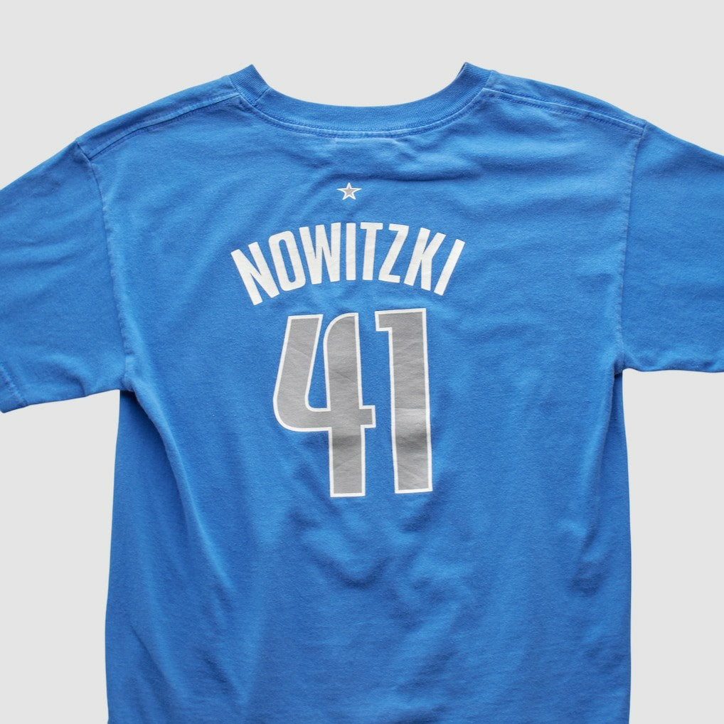Blue Dallas Mavericks 2010s T-shirt sale | NBA