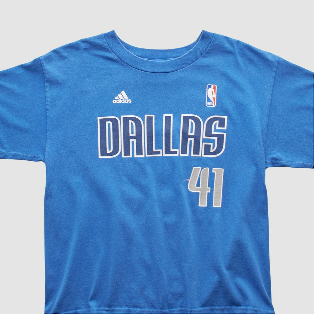Blue Dallas Mavericks 2010s T-shirt sale | NBA
